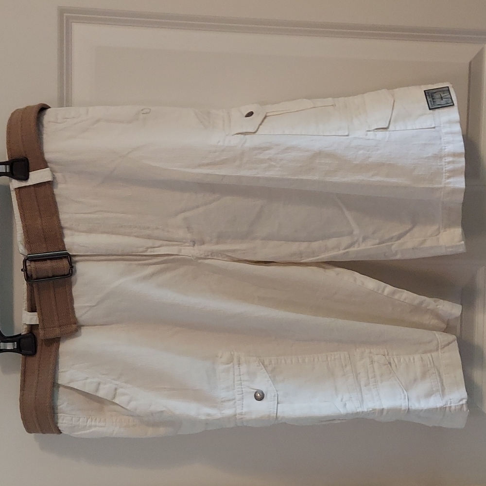 Mens raw diamond white belted cargo short new size 30